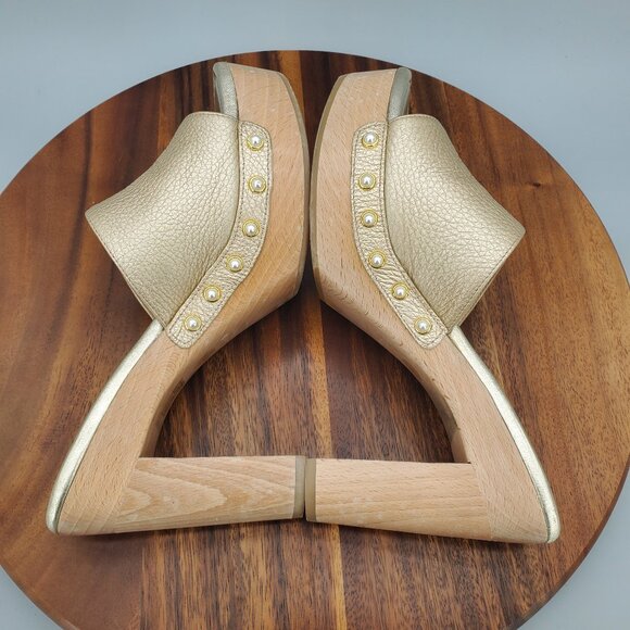 Stuart Weitzman Clog Sandals Women's 7.5 B Metallic Leather Faux Pearl Stud Heel - Picture 6 of 11